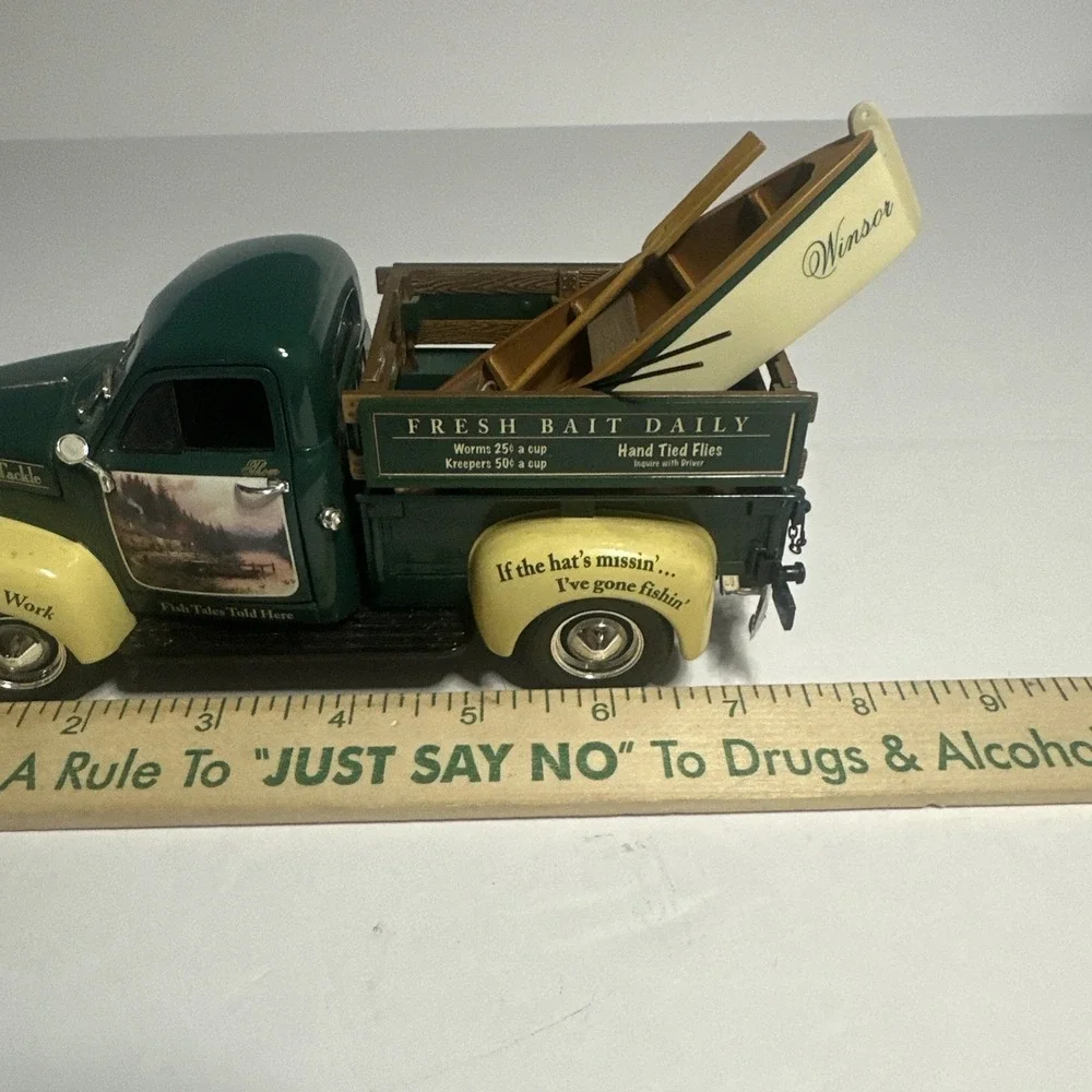 1947 Studebaker Pickup Truck & Fishing boat 1/25th Thomas Kinkade Collection COA